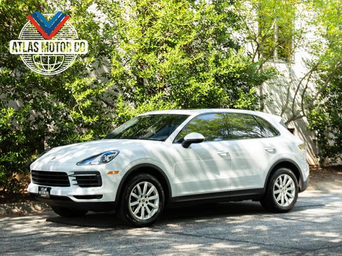 Used 2019 Porsche Cayenne AWD/4WD image 1