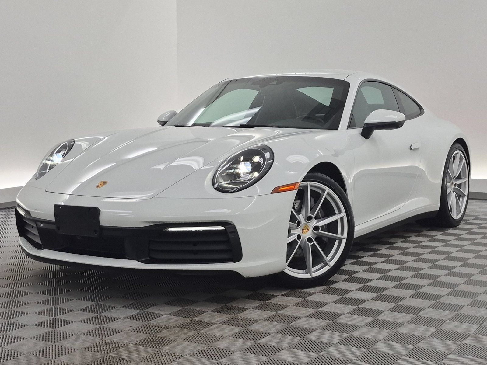 Certified 2024 Porsche 911 Carrera 4 AWD/4WD image 1