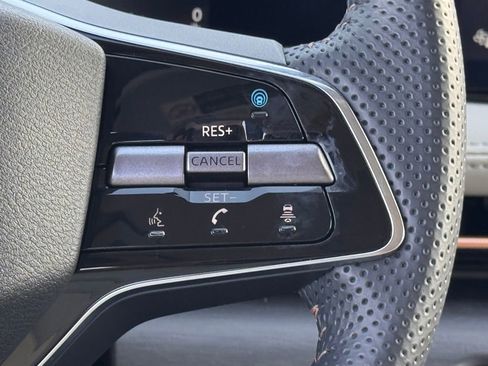 Certified 2024 Nissan Ariya FWD image 18