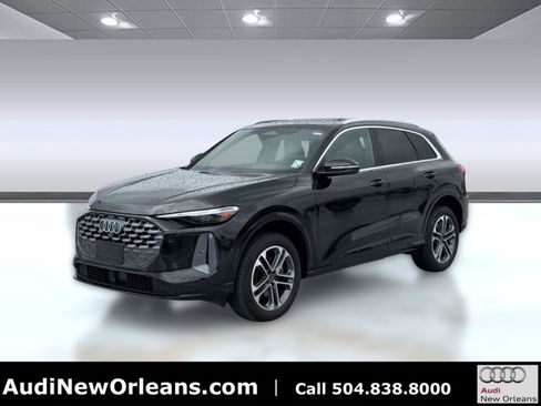 Certified 2025 Audi Q5 Premium w/ Convenience Package AWD/4WD image 1
