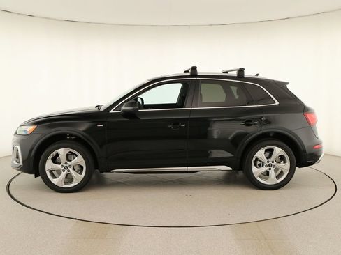 Certified 2023 Audi Q5 2.0T Premium Plus w/ Premium Plus Package AWD/4WD image 2