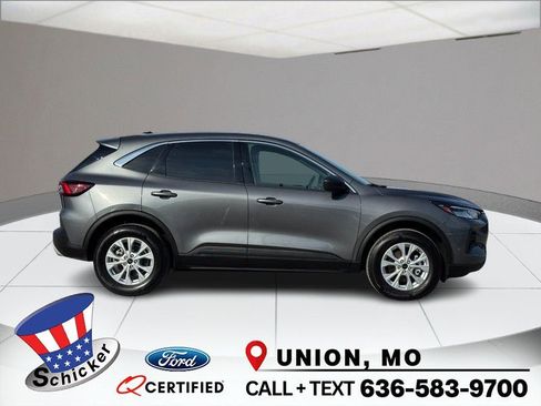 Used 2024 Ford Escape Active image 1