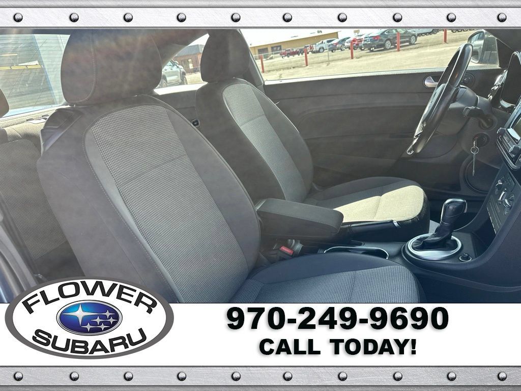 Used 2017 Volkswagen Beetle 1.8T FWD image 11