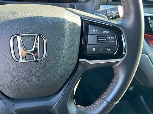 Used 2025 Honda Odyssey Sport-L image 23