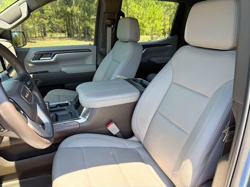 Used 2024 GMC Sierra 1500 SLT w/ SLT Premium Plus Package AWD/4WD image 15