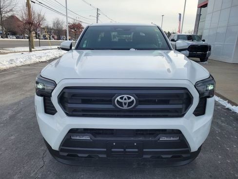 New 2026 Toyota Tacoma SR5 RWD image 10