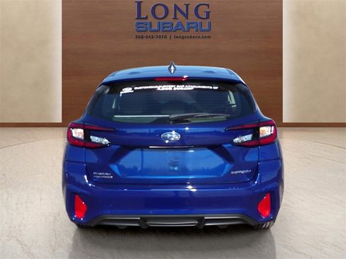 Certified 2025 Subaru Impreza 2.0i image 10