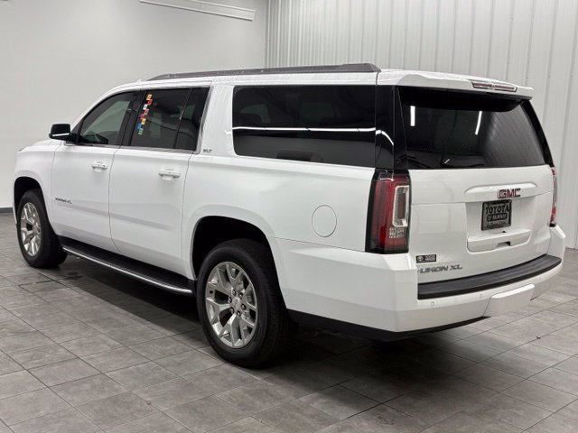 Used 2019 GMC Yukon XL SLT AWD/4WD image 4
