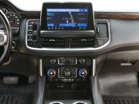 Used 2021 Chevrolet Tahoe Z71 w/ Rear Media and Nav Package AWD/4WD image 17