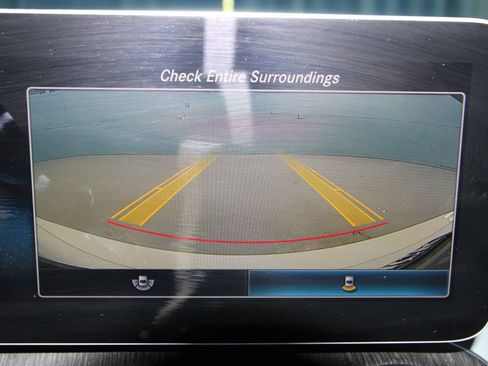 Used 2020 Mercedes-Benz C 300 C 300 image 17