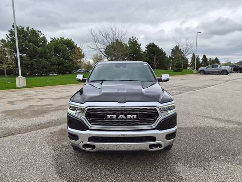 Used 2024 RAM 1500 Limited AWD/4WD image 3