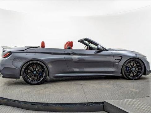 Used 2015 BMW M4 Convertible image 9