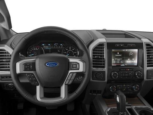 Used 2017 Ford F150 XL w/ Equipment Group 101A Mid AWD/4WD image 7