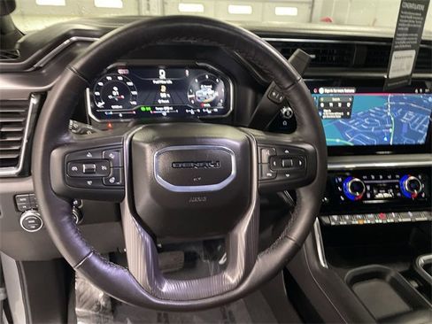 Certified 2025 GMC Sierra 2500 Denali Ultimate image 35