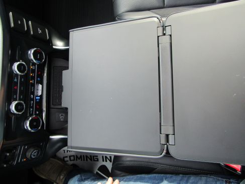 Used 2025 Ford F150 Raptor AWD/4WD image 32