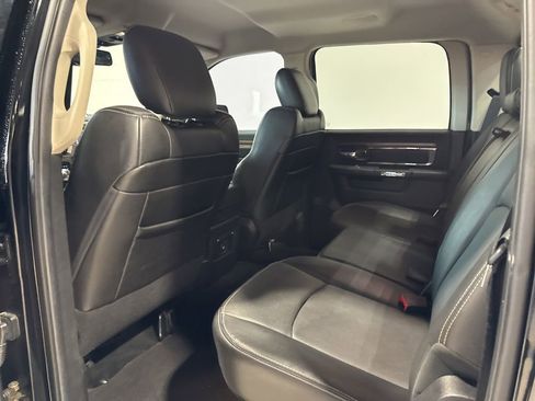 Used 2014 RAM 1500 Laramie AWD/4WD image 40