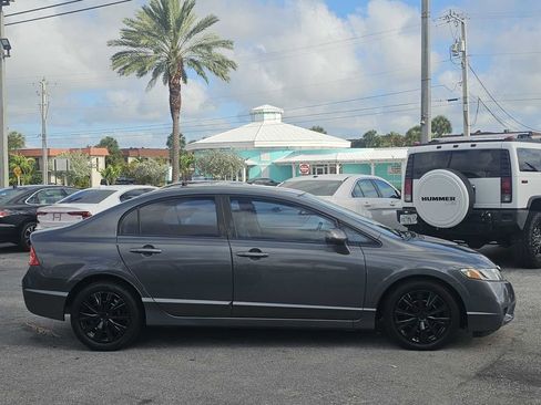 Used 2010 Honda Civic LX image 16