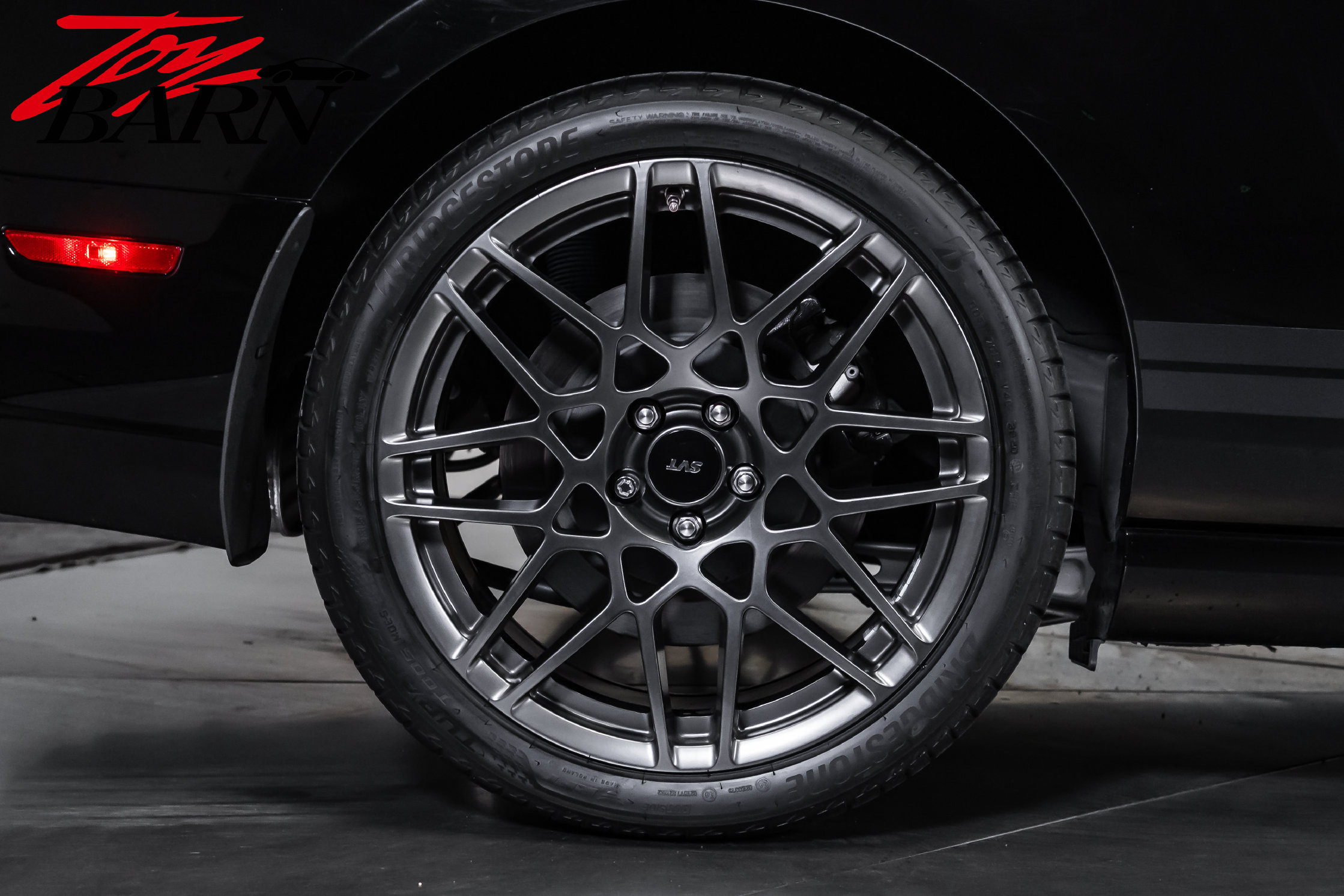 Used 2013 Ford Mustang Shelby GT500 RWD image 12