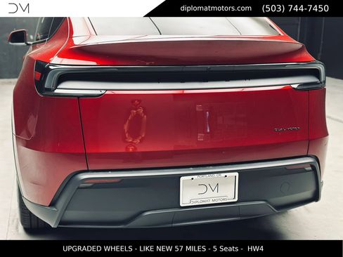Used 2026 Tesla Model Y AWD image 14
