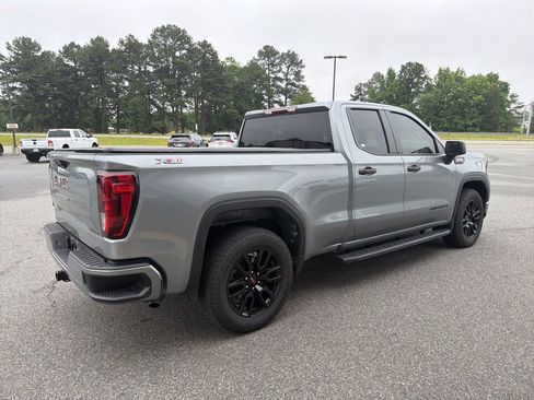 Used 2023 GMC Sierra 1500 Pro w/ Graphite Edition AWD/4WD image 8