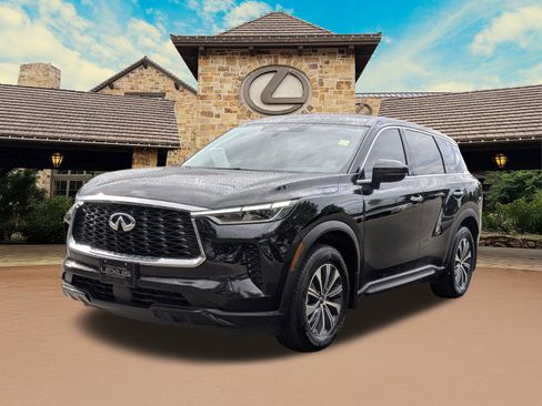 Used 2025 INFINITI QX60 Pure w/ Cargo Package FWD image 4