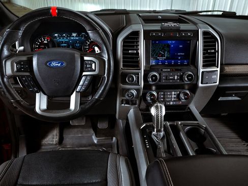 Used 2019 Ford F150 Raptor w/ Equipment Group 802A Luxury AWD/4WD image 12