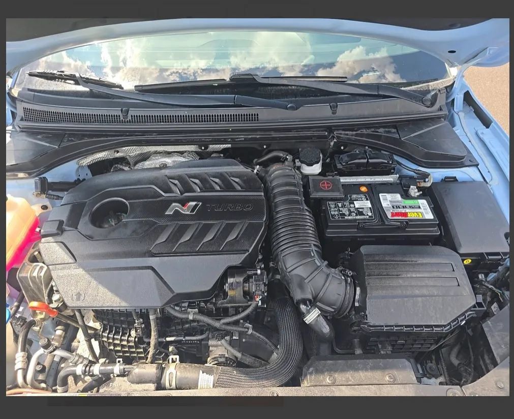 Used 2021 Hyundai Veloster N FWD image 4