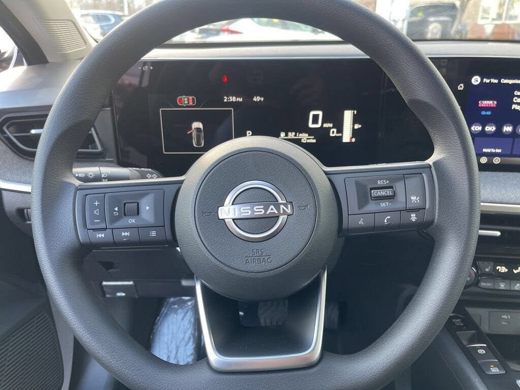 Used 2026 Nissan Kicks SV w/ SV Premium Package AWD/4WD image 12