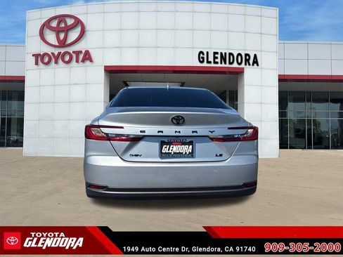 Used 2026 Toyota Camry LE FWD image 9