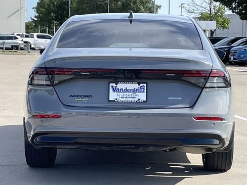 Used 2024 Honda Accord EX-L image 5