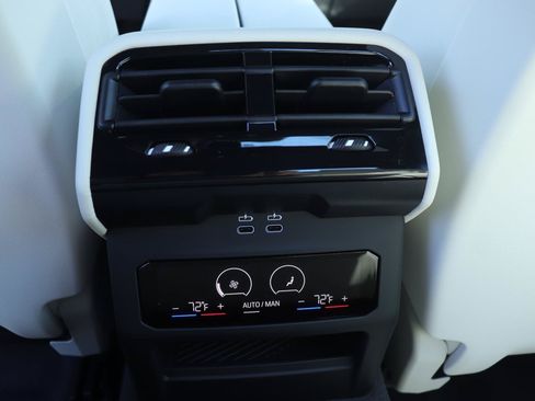 New 2026 BMW 530i w/ Premium Package RWD image 12
