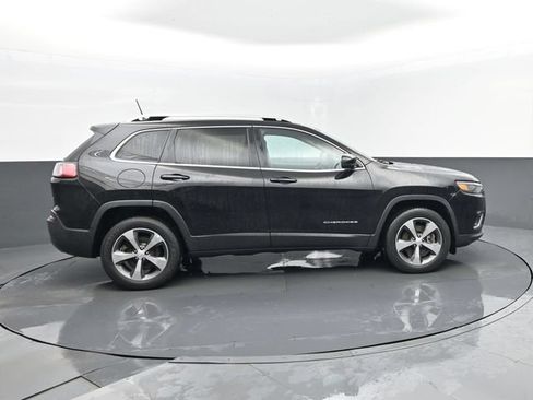 Used 2019 Jeep Cherokee Limited AWD/4WD image 4