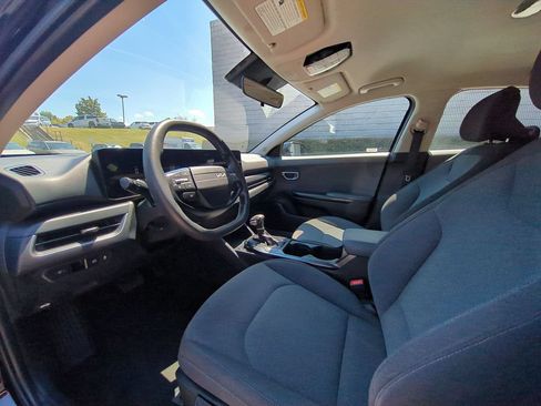 Used 2025 Kia K4 FWD image 15