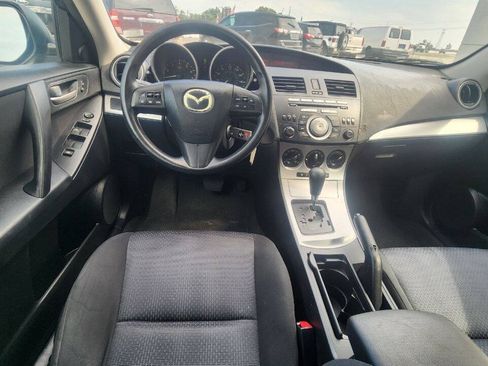 Used 2010 MAZDA MAZDA3 i Touring FWD image 12