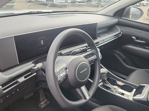 Used 2025 Hyundai Tucson SEL AWD/4WD image 12