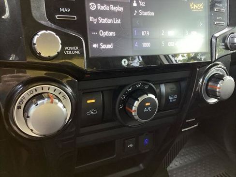 Certified 2023 Toyota 4Runner TRD Off-Road Premium AWD/4WD image 16