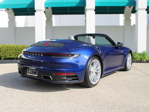 Certified 2021 Porsche 911 Carrera image 8