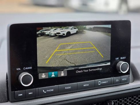 Used 2024 Honda CR-V LX image 31