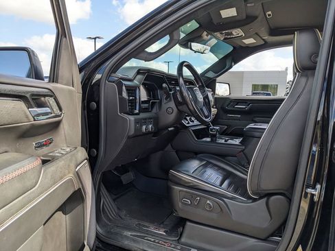 Used 2022 GMC Sierra 1500 AT4X image 43