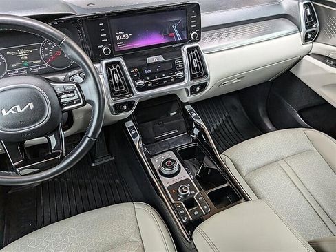 Used 2022 Kia Sorento SX AWD/4WD image 23