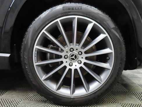 Used 2024 Mercedes-Benz GLE 350 4MATIC image 8