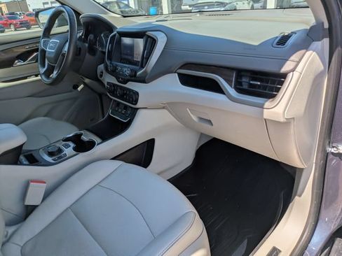 Used 2018 GMC Terrain Denali w/ Advanced Safety Package AWD/4WD image 26