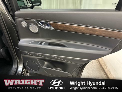 Certified 2024 Genesis GV80 3.5T w/ Prestige Package image 15