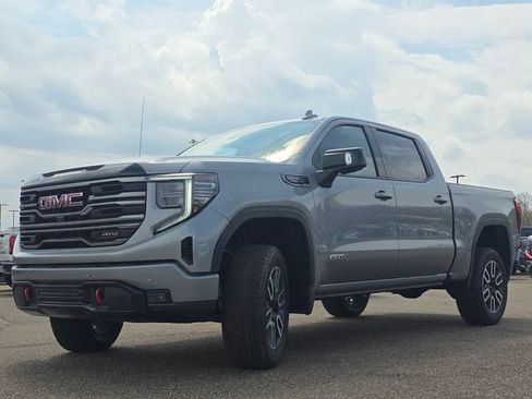 New 2026 GMC Sierra 1500 AT4 w/ AT4 Premium Package AWD/4WD image 13