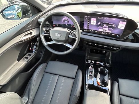 New 2027 Audi Q6 e-tron Premium Plus AWD/4WD image 9