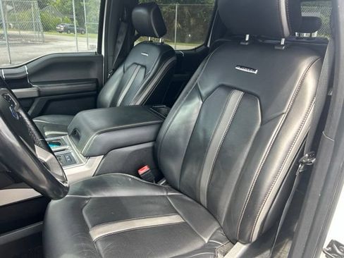 Used 2018 Ford F150 Platinum w/ Equipment Group 701A Luxury AWD/4WD image 8