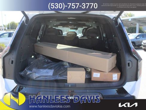 New 2026 Kia EV9 Land w/ Nightfall Edition Package image 10