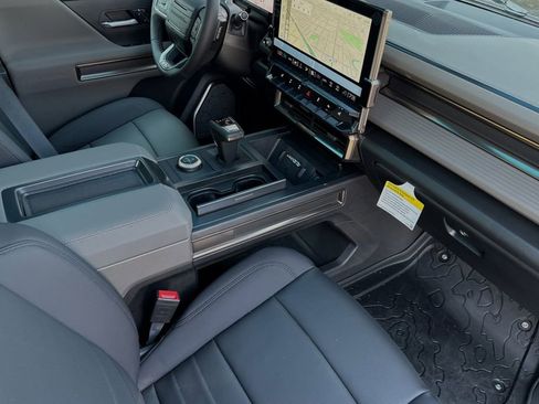 New 2025 GMC Hummer EV 3X w/ Battery Pack, 24 Module Pack image 13