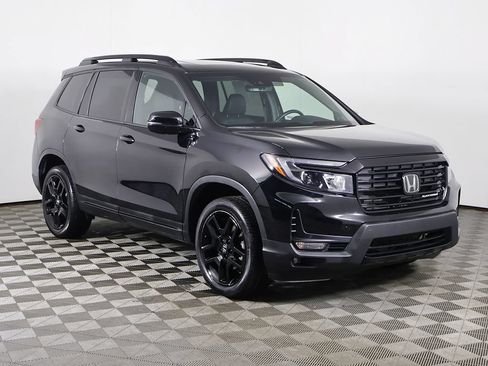 Used 2024 Honda Passport Black Edition image 2