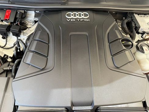 Used 2018 Audi Q7 3.0T Prestige AWD/4WD image 57